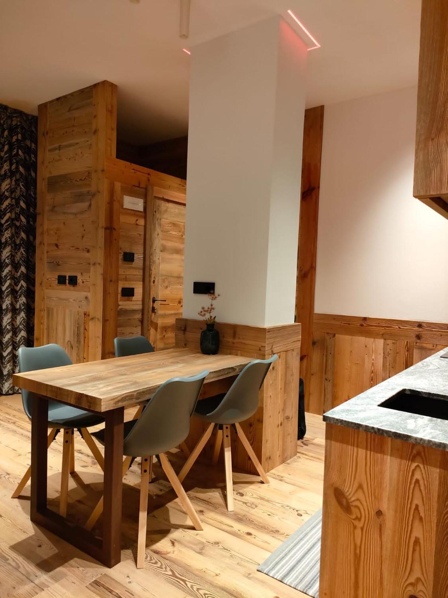 Fior Di Roccia Apartments- In Centro Cervinia, Sauna Privata, Matterhorn Dream 브루일서비니아 외부 사진