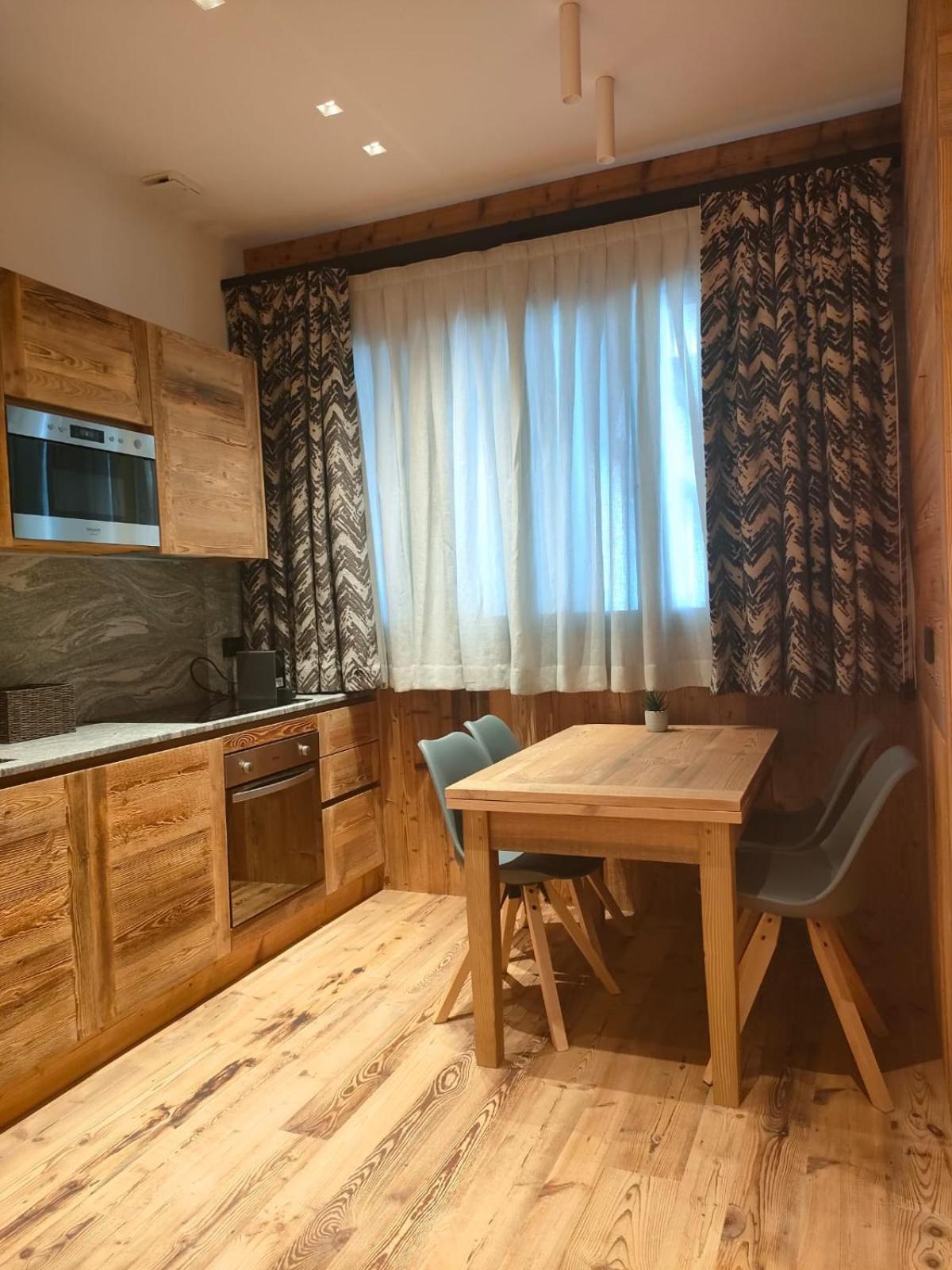 Fior Di Roccia Apartments- In Centro Cervinia, Sauna Privata, Matterhorn Dream 브루일서비니아 외부 사진