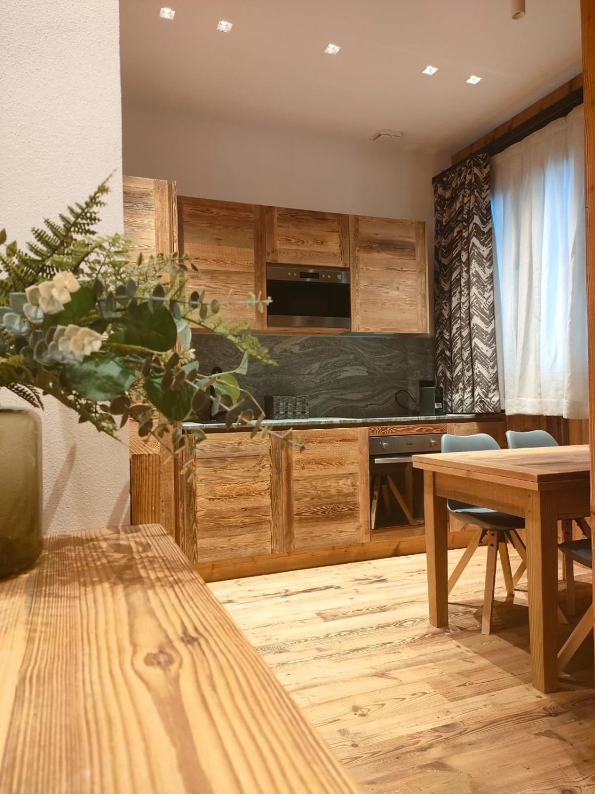 Fior Di Roccia Apartments- In Centro Cervinia, Sauna Privata, Matterhorn Dream 브루일서비니아 외부 사진